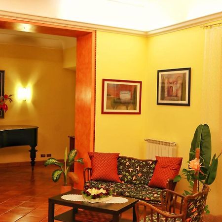 Borgo Dei Castelli Hotel Grottaferrata Eksteriør billede