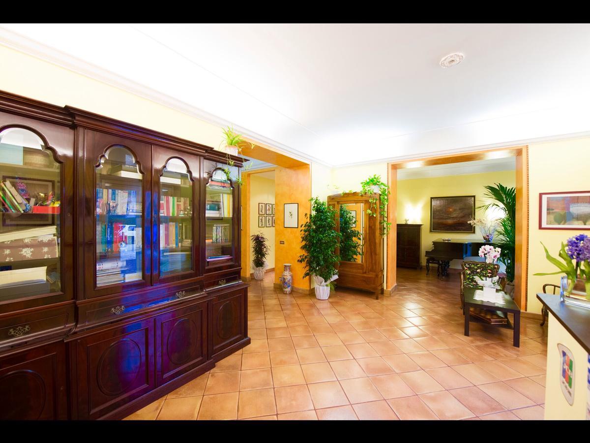 Borgo Dei Castelli Hotel Grottaferrata Eksteriør billede